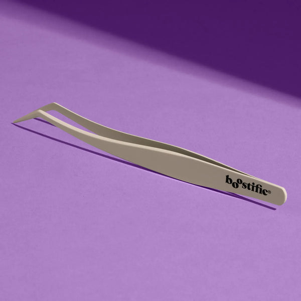 Eyelash applicator tweezers